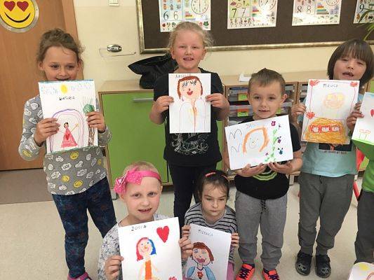 Grafika #5: Mother, Mummy, Mama, Mum