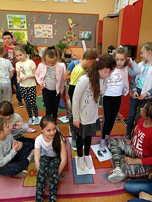  Grafika #3: Myślę pozytywnie