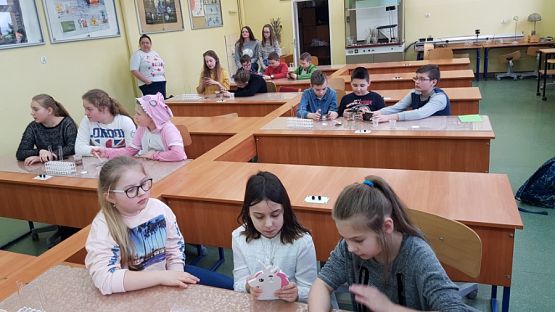  Grafika #17: 21 marca - Dzień Nowoczesnych Technologii