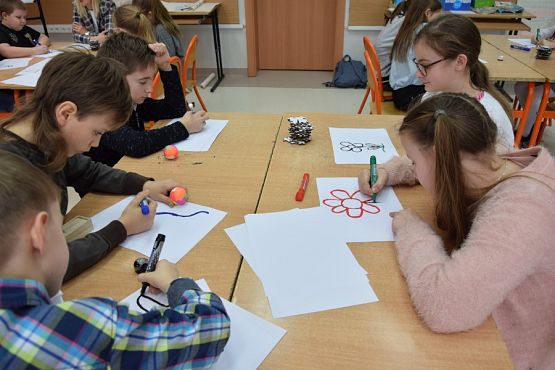  Grafika #44: 21 marca - Dzień Nowoczesnych Technologii