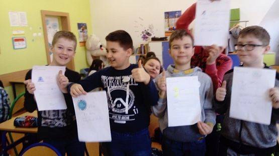  Grafika #5: "Jestem już w sieci" - zajęcia w klasie 4c w ramach projektu "Myślę pozytywnie"