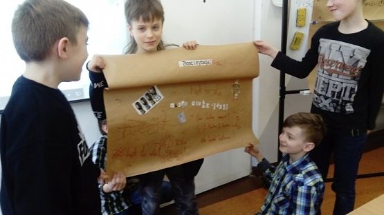  Grafika #1: "Jestem już w sieci" - zajęcia w klasie 4c w ramach projektu "Myślę pozytywnie"