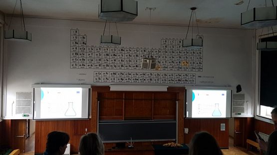  Grafika #7: Uniwersytet Młodego Chemika