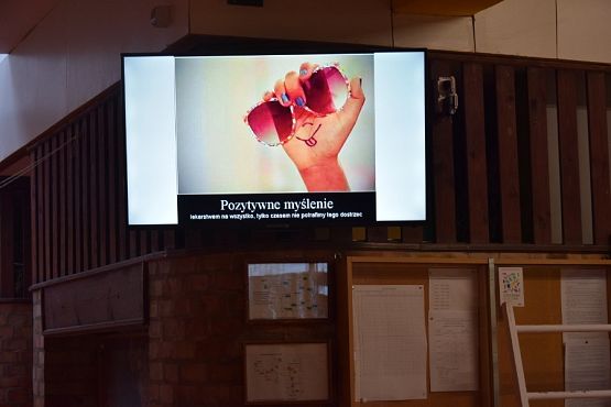  Grafika #8: Dzień Pozytywnego Myślenia