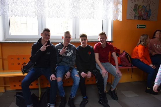  Grafika #11: Dzień Pozytywnego Myślenia