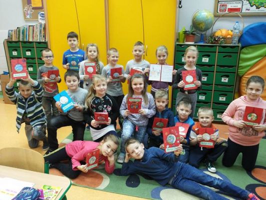  Grafika #0: Wymiana kartek świątecznych