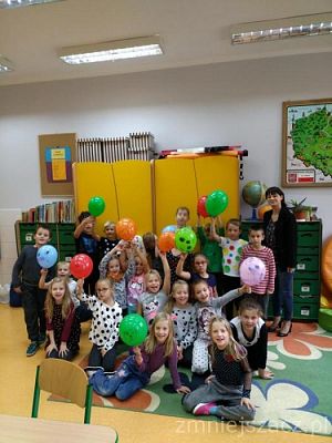  Grafika #4: Międzynarodowy Dzień Kropki