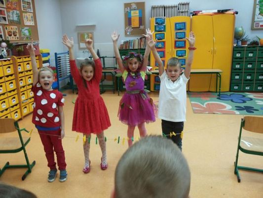  Grafika #3: BAL JESIENI