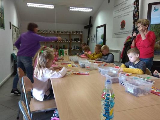  Grafika #1: Wycieczka klasy 3a do Słowińskiego Parku Narodowego