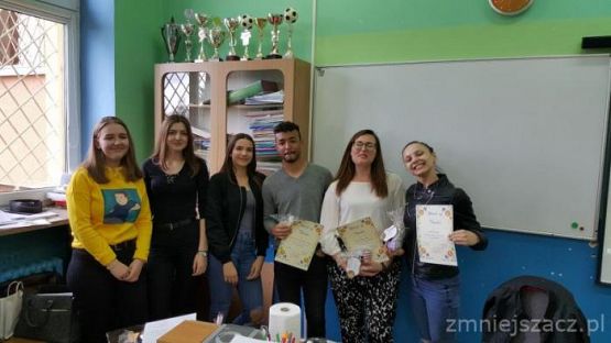  Grafika #2: Włosi i Hiszpanie prowadzili w naszej szkole zajęcia w języku angielskim