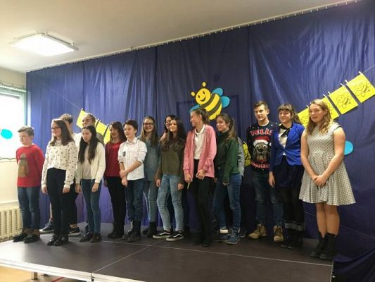  Grafika #8: Spelling Bee