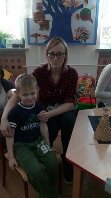  Grafika #15: Zajęcia otwarte - wspólne wykonywanie ozdób świątecznych.