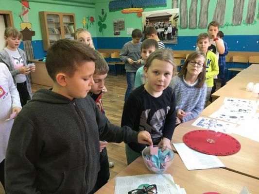  Grafika #0: "Andrzejki" w klasie 4a