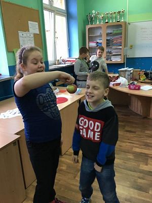  Grafika #4: "Andrzejki" w klasie 4a