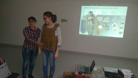  Grafika #12: Sukcesy naszych uczniów w Powiatowym Konkursie "Każdy budować może"