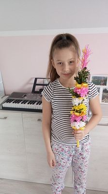 Grafika #3: Nauka zdalna i wielkanocne palmy klasy 3 b