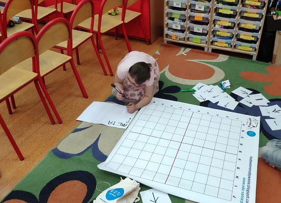  Grafika #4: Zajęcia z "Kodowania na dywanie"