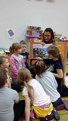  Grafika #4: Czytamy…