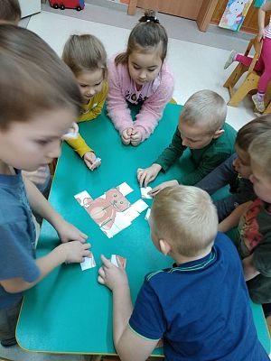  Grafika #7: Spotkanie z przedszkolakami