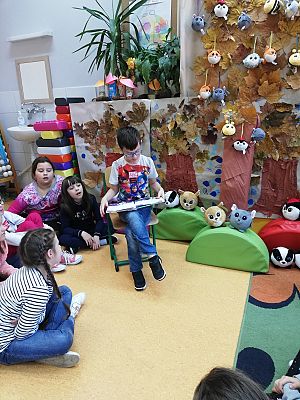  Grafika #1: Dzień głośnego czytania w 3b