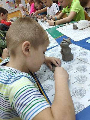  Grafika #8: Warsztaty ceramiczne