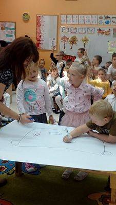 Grafika #2: SPOTKANIE AUTORSKIE W GRUPIE 0 b i 0 a