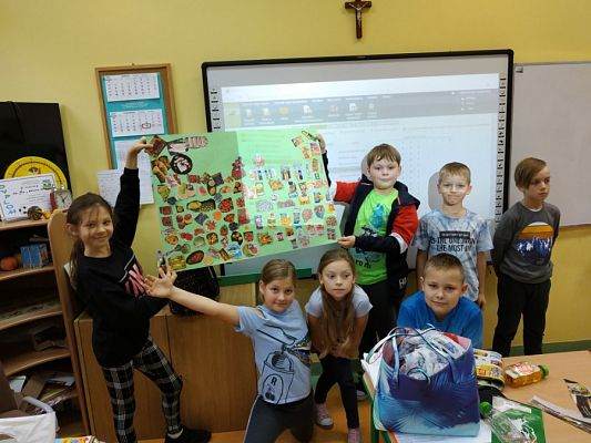 Grafika #7: Zdrowa żywność w 3A