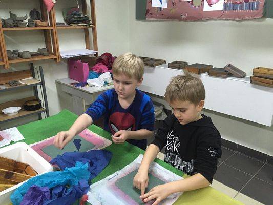 Grafika #1: Wycieczka do muzeum w Lęborku