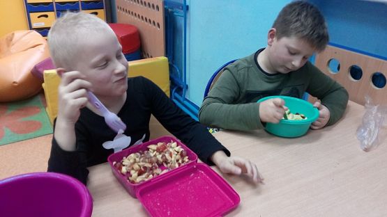  Grafika #5: Sałatka owocowa w klasie Ib