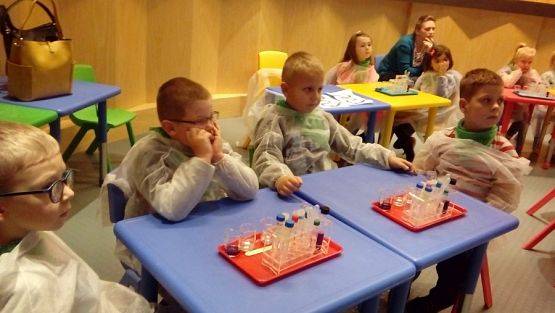 Grafika #50: Grupa 0a i 0b w Centrum Nauki Eksperyment w Gdyni