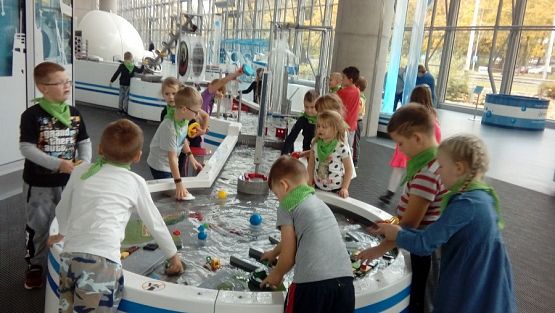 Grafika #55: Grupa 0a i 0b w Centrum Nauki Eksperyment w Gdyni