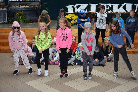 Grafika #48: Dzień Edukacji Narodowej