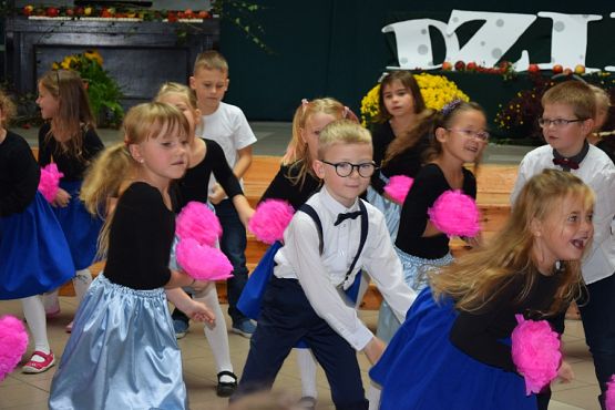 Grafika #19: Dzień Edukacji Narodowej