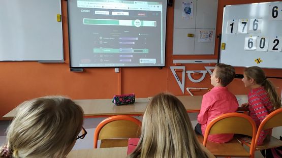  Grafika #26: IX Światowy Dzień Tabliczki Mnożenia