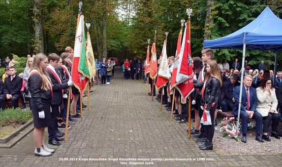  Grafika #5: Uroczystości w Krępie Kaszubskiej