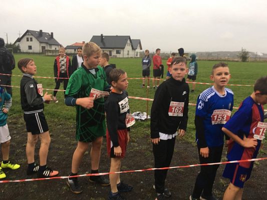  Grafika #9: Gminne Zawody w Drużynowych Biegach Przełajowych