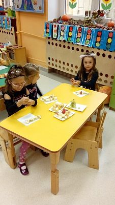 Grafika #10: Owocowy Dzień Chłopca w grupie "0"b