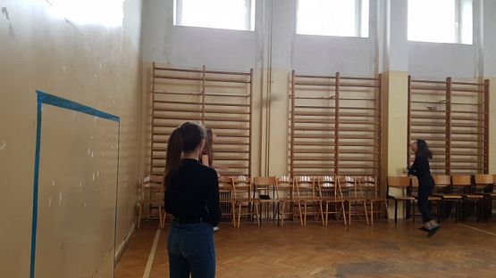 Grafika #6: Nasi uczniowie w Karkonoszach