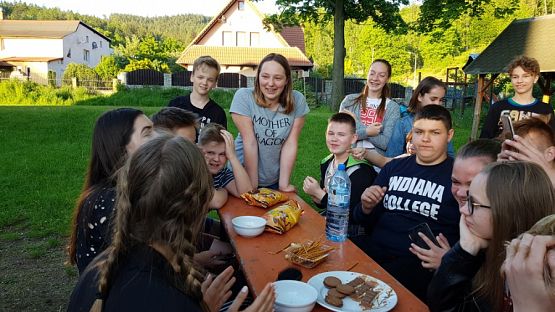 Grafika #1: Nasi uczniowie w Karkonoszach