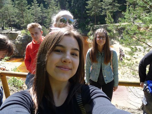 Grafika #96: Nasi uczniowie w Karkonoszach