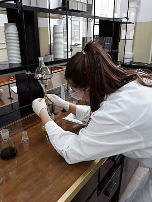 Grafika #8: Kolejny zjazd Uniwersytetu Młodego Chemika za nami.