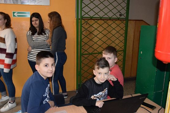  Grafika #29: 14 marca - Dzień Liczby π