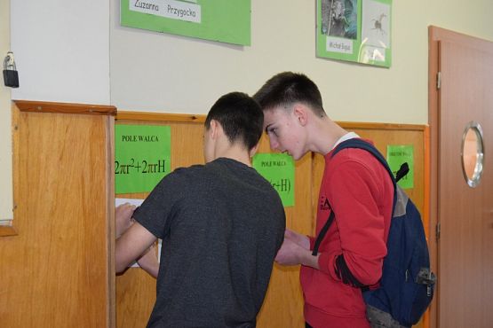  Grafika #15: 14 marca - Dzień Liczby π