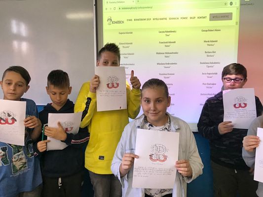  Grafika #3: KlasaVIa włączyła się w ogólnopolską kampanię historyczną BohaterOn pisząc listy do Powstańców