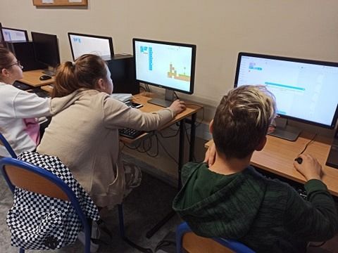  Grafika #10: CodeWeek - Europejski Tydzień Kodowania