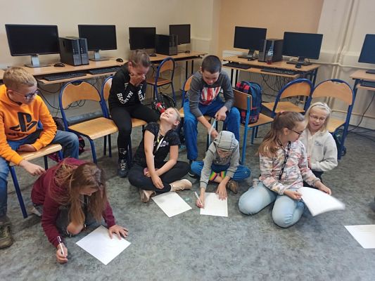  Grafika #21: Kółka z informatyki w ramach projektu Centrum Mistrzostwa Informatycznego