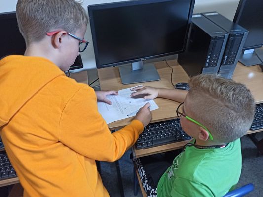  Grafika #27: Kółka z informatyki w ramach projektu Centrum Mistrzostwa Informatycznego