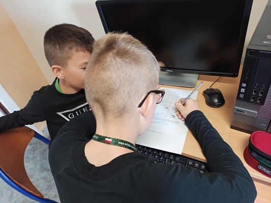  Grafika #28: Kółka z informatyki w ramach projektu Centrum Mistrzostwa Informatycznego