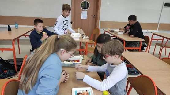  Grafika #5: Kółka z informatyki w ramach projektu Centrum Mistrzostwa Informatycznego