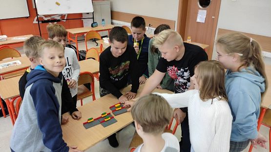  Grafika #4: Kółka z informatyki w ramach projektu Centrum Mistrzostwa Informatycznego